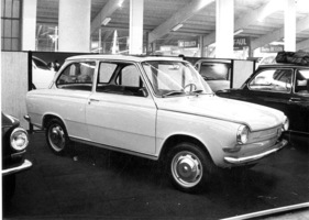 Daf 44 (1967) - eleganter, grösserer Daf im italienischen Stil erstmals in Genf zu sehen - Genfer Autosalon 1967