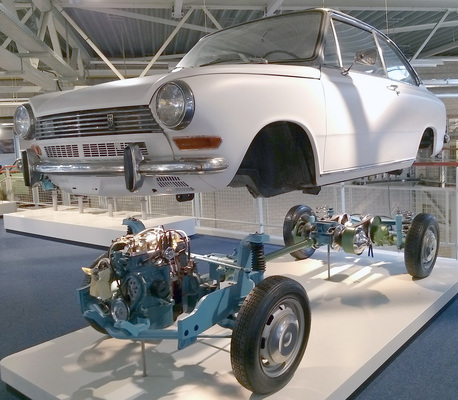 Daf 55 (1969) - im Museum - Karosserie vom Chassis abgehoben