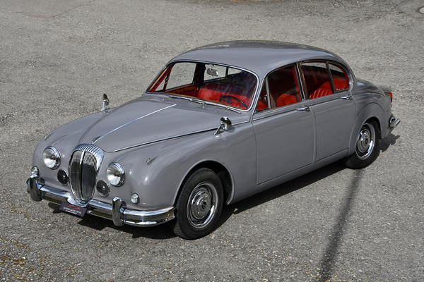 Daimler 2 1/2-litre V8 Saloon (1963) - gemeldet als Lot 192 für Versteigerung der Oldtimer Galerie Toffen vom 27. März 2021