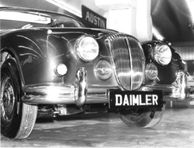 Daimler 2.5 Litre V8 (1967) - Karosserie und Fahrwerk stammen vom Jaguar Mk 2 - Genfer Autosalon 1967