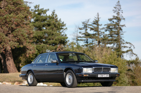 Daimler 3,6L (1988) - als Lot 123 angeboten an der Artcurial André Trigano Collection 2020 Versteigerung am 13. September 2020