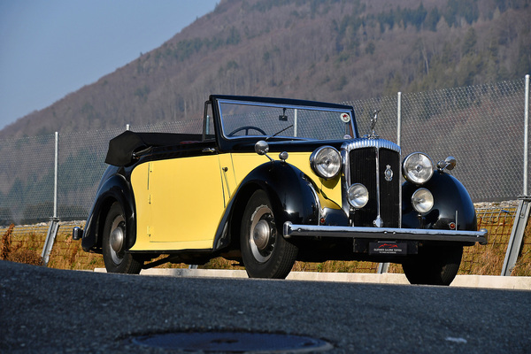 Bild Daimler DB 18 Drophead Coupe by Barker (1948) - als Lot 170 angeboten an der Frühlingsversteigerung der Oldtimer Galerie Toffen am 25. März 2023
