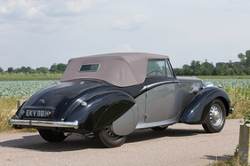 Daimler DB18 Drophead Coupé by Carlton (1939) - als Lot 142 an der RM Auction London vom 8. September 2014