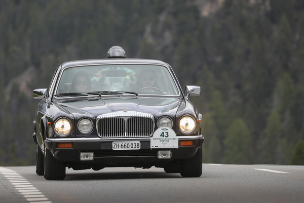 Daimler Double Six (1986) - 30. BCCM St. Moritz “Safari Edition” 2024