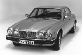 Daimler Double-Six 5.3 Series III (1979) - im Einklang mit dem Jaguar XJ12 modellgepflegt