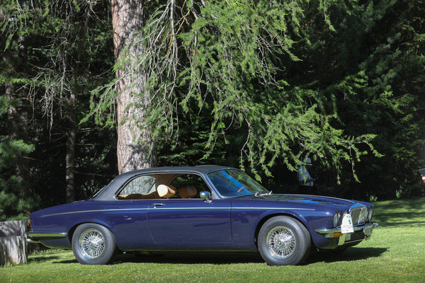 Daimler Double Six Two Door Coupé (1975) - 29. British Classic Car Meeting St. Moritz 2023