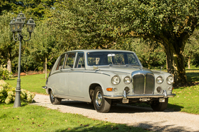 Daimler Limousine DS 420 Vanden Plas (1970) – Die Jaguar-Plattform wurde um 53 Zentimeter verlängert Daimler Limousine DS 420 Vanden Plas (1970) – Die Jaguar-Plattform wurde um 53 Zentimeter verlängert