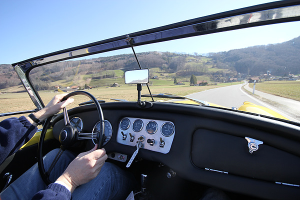 Daimler SP 250 (1960) - locker und angenehm zu fahren - etwas Kraftaufwand ist natürlich schon nötig