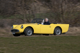 Daimler SP 250 (1960) - macht vor allem auf Landstrassen viel Spass, nicht zuletzt dank des elastischen und wohlklingenden V8-Motors