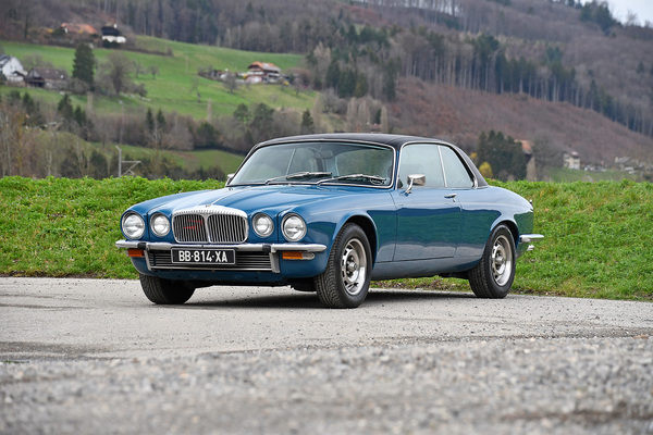 Daimler Sovereign 4.2 C (1977) - nachgemeldet als Lot 141A für die Versteigerung der Oldtimer Galerie Toffen am 23. März 2024
