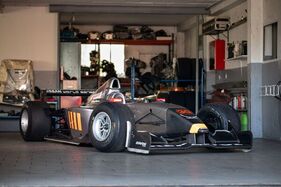 Dallara World Series by Nissan T02 (2002) - als Lot 048 angeboten an der Artcurial Sur les Champs Versteigerung am 22. Oktober 2023