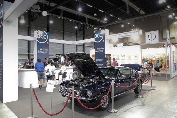 Damit nichts anbrennt - Ford Mustang mit Feuerlöschanlage von alsave auf dem Stand von OCC - Swiss Classic World Luzern 2018