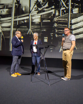 Daniel Geissmann, Dino Graf und Martin Sigrist bei der Eröffnung der Sonderausstellung "75 Jahre Automontage Schinznach im Verkehrshaus der Schweiz"