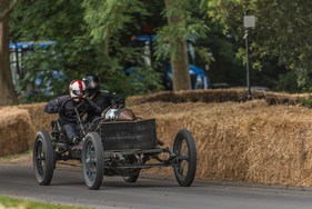 Darracq 200 hp (1905) Goodwood Festival of Speed 2015