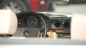 Das Armaturenbrett des 560 SL Das Armaturenbrett des 560 SL