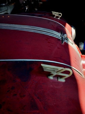 Das Austin-A ist gut zu erkennen - Palmen Scheunenfund-Sammlung