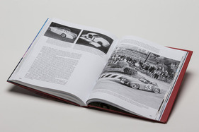 Das Auto aus Araldit - Buch "Unterwegs auf eigenen Rädern – Basler Verkehrsgeschichte(n) 1833-2022" Das Auto aus Araldit - Buch "Unterwegs auf eigenen Rädern – Basler Verkehrsgeschichte(n) 1833-2022"