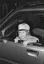 Das Auto gefällt, aber die Hupe funktioniere nicht, meint der Kleine - Genfer Automobilsalon 1979