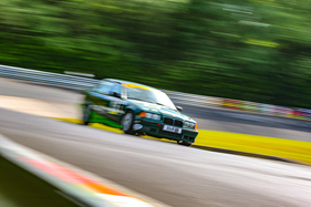 Das Bild täuscht: das Karussell ist eine der langsamsten Stellen der Strecke – ADAC 24h Classic Nürburgring 2022