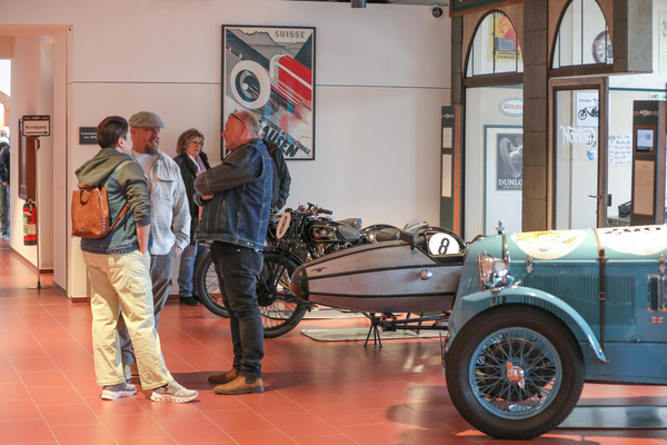 Das Emil Frey Museum konnte kostenlos besucht werden - Tag der offenen Tür im Emil Frey Classic Center Schweiz "100 Jahre Emil Frey" 2024