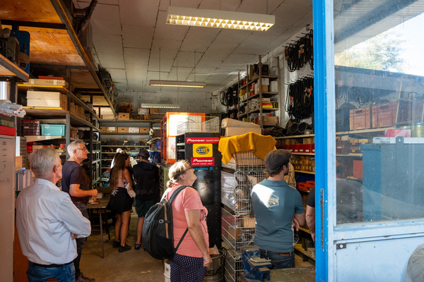 Das Ersatzteillager der Garage Ackermann in Dotzingen – 8. Autos von Dazumal 2023