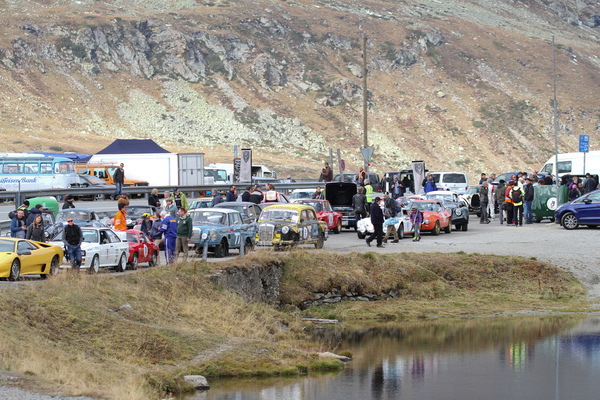 Das Fahrerlager beim Bernina Hospiz - Bergrennen Bernina Gran Turismo 2017