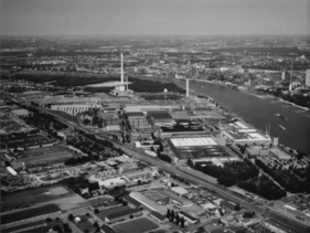 Das Ford-Gelände in Köln ist von 175'000 auf 1,6 Millionen Quadratmeter gewachsen in rund 60 Jahren seit 1930