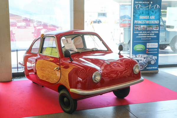 The Fuldamobile promotes the SHVF and O-iO - Swiss Classic World Lucerne 2023
