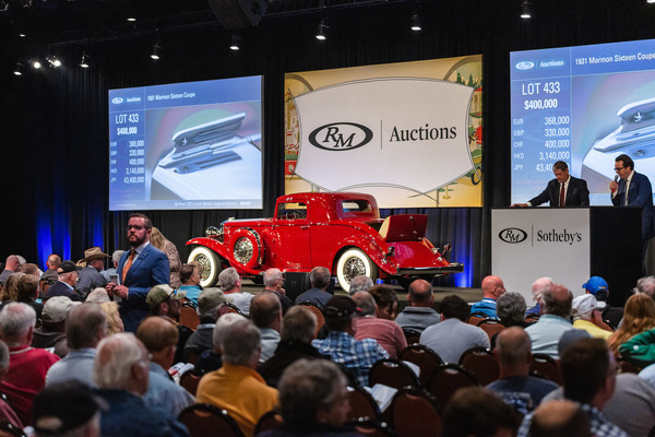 Das Marmon Sixteen Coupé mit 16-Zylinder-Motor wurde zwar verkauft, verfehlte den Estimate aber deutlich - RM Auctions Hershey Versteigerung am 10./11. Oktober 2019