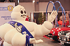 Das Michelin-Männchen begrüsst die Besucher - Auto e Moto d'Epoca Padova 2015