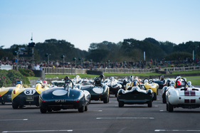 Das Starterfeld des "Salvadori Cup" für Rennsportwagen von 1955 bis 1960