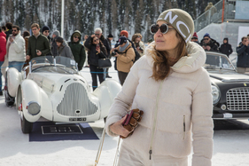 Das Telefon immer griffbereit - The I.C.E. St. Moritz 2025