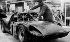 Das Ur-Modell des Porsche 904 aus Araldit-Kunstharzmasse - Porsche 904 Carrera GTS (1964) Das Ur-Modell des Porsche 904 aus Araldit-Kunstharzmasse - Porsche 904 Carrera GTS (1964)