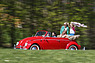 Das VW Käfer Cabriolet der Sechzigerjahre im Frühling (© Wolfgang Wilhelm / Archiv Reinhard, 2016) Das VW Käfer Cabriolet der Sechzigerjahre im Frühling (© Wolfgang Wilhelm / Archiv Reinhard, 2016)