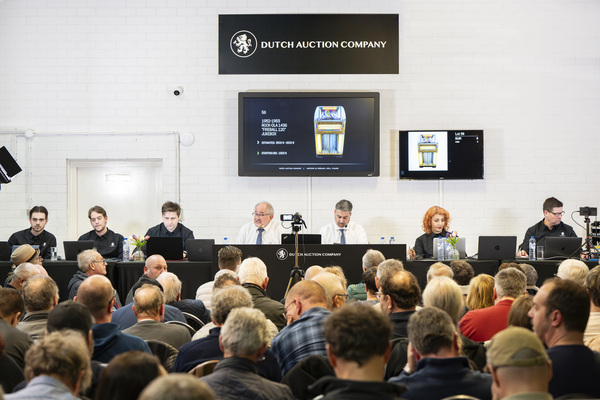 Image: The entire auction team of the Dutch Auction Company