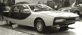 Das italienische Designstudio Pininfarina zeigte mit seiner Studie von 1971, wie die nächste Generation des NSU Ro 80 aussehen könnte.