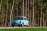 Das modernste Käfer Cabriolet, der VW 1303 geniess den Frühling ... (© Wolfgang Wilhelm / Archiv Reinhard, 2016) Das modernste Käfer Cabriolet, der VW 1303 geniess den Frühling ... (© Wolfgang Wilhelm / Archiv Reinhard, 2016)