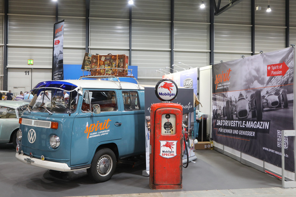 The still young classic car magazine "Spirit" presents itself to the public - Swiss Classic World Lucerne 2023