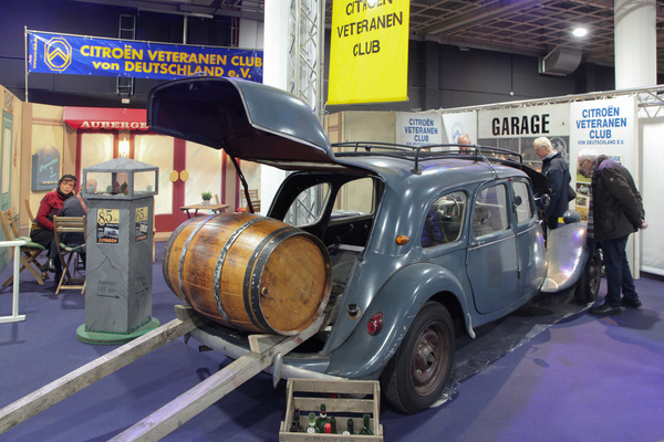 Das richtige Auto für den Weinhändler - Citroën Traction Avant - Bremen Classic Motorshow 2019