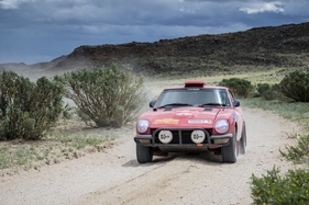 Datsun 240Z (1973) - Gesamtsieger bei den "Classics" - unterwegs in der Mongolei - Rallye Peking-Paris 2016