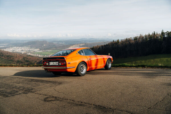 Bild Datsun 240Z mit KW Klassik-Fahrwerk