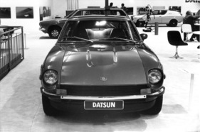 Datsun 260 Z (1975) - Zweiplätzer vom 260 Z 2+2 abgeleitet und für 25'000 Franken im Angebot - Genfer Automobilsalon 1975