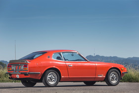Datsun 260 Z 2+2 (1977) - mit einer Verlängerung des Radstands und des Dachbereichs wurde Platz für zwei zusätzliche Sitze geschaffen