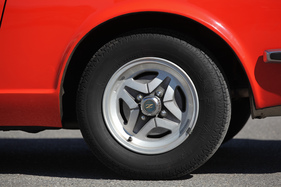 Datsun 260 Z 2+2 (1977) - serienmässige Aluräder