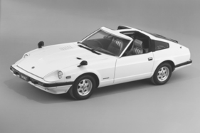 Datsun 280 ZX (1981) - Zweisitzer mit T-Bar-Roof, in Japan Fairlady Z-T genannt