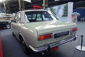 Datsun 510 Bluebird (1966) – Sonderausstellung "Big in Japan" in der Autoworld Brüssel