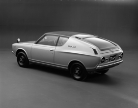 Datsun Cherry (1971) - Heckansicht der Variante 1100 X-1L