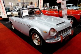 Datsun Fairlady 1600 (1966) - der Vorgänger des 240 Z - InterClassics Maastricht 2019