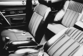 Datsun Sunny 1200 GL (1974) – Innenraum
