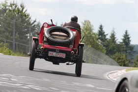 De Dion Bouton (1908) - Vorkriegslegenden beim ADAC Eifelrennen 2012